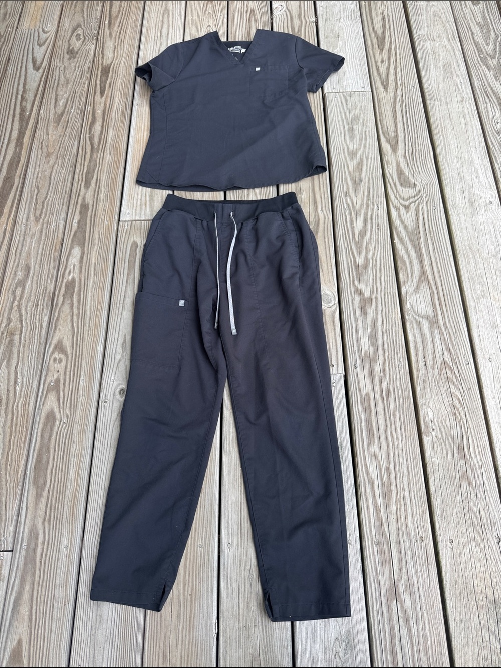Fabletics High Rise Ion Scrub Pant Medium Short & Vital One Pocket Top Medium